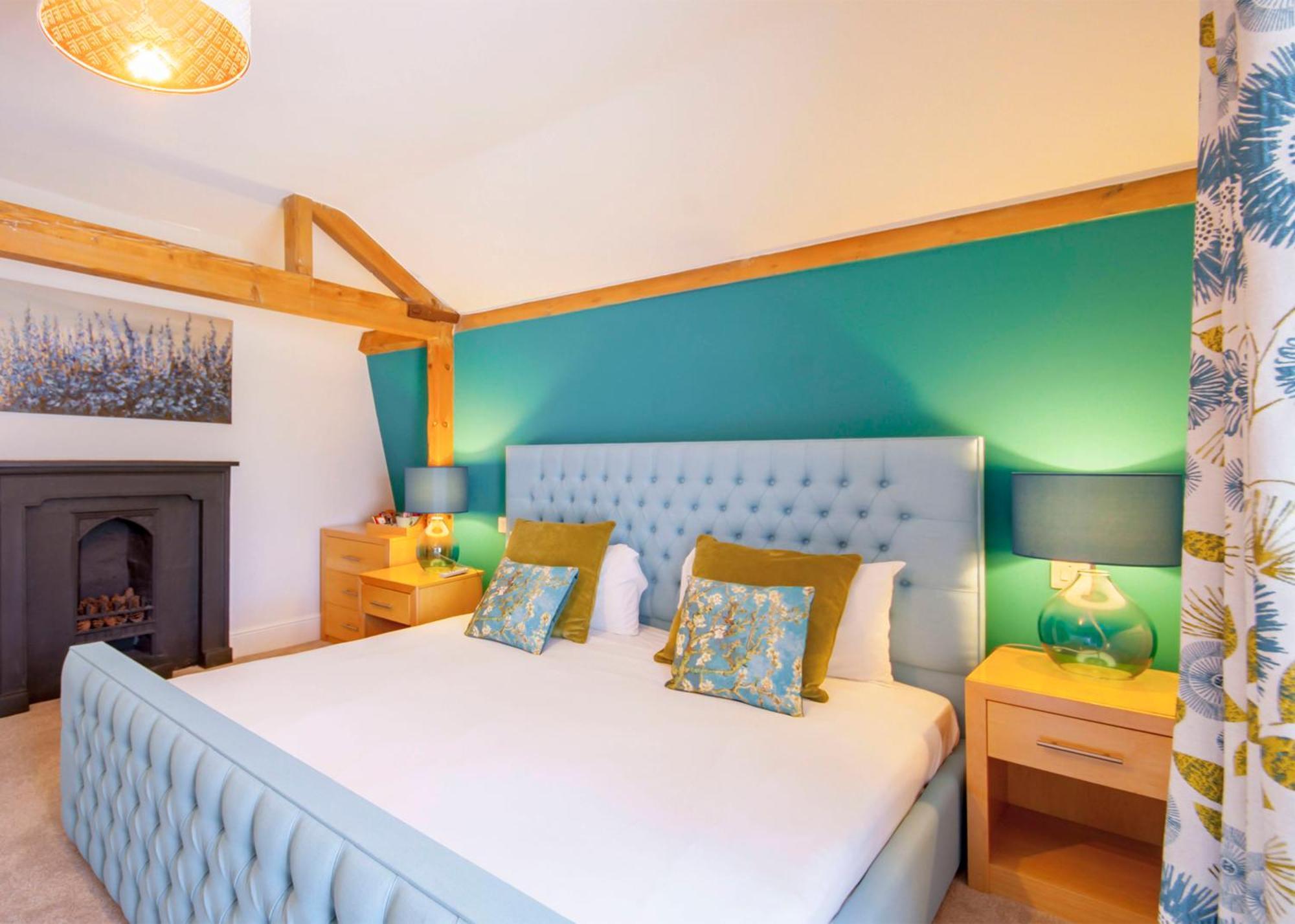 The Highworth Hotel Swindon Ngoại thất bức ảnh