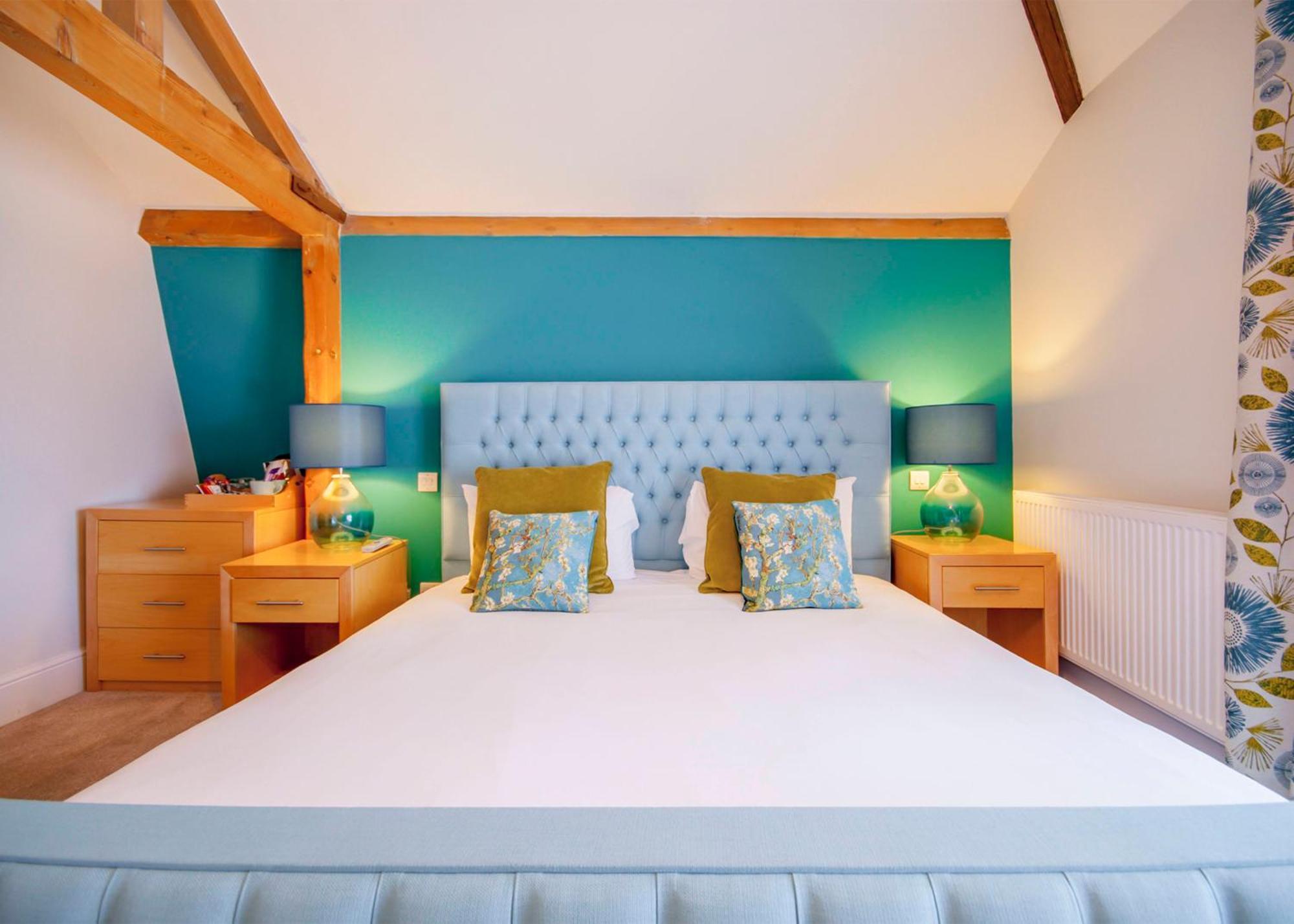 The Highworth Hotel Swindon Ngoại thất bức ảnh