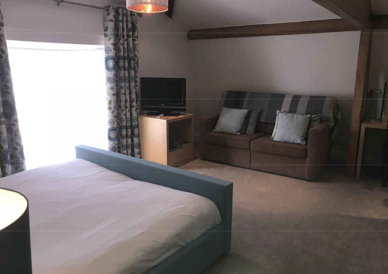 The Highworth Hotel Swindon Ngoại thất bức ảnh