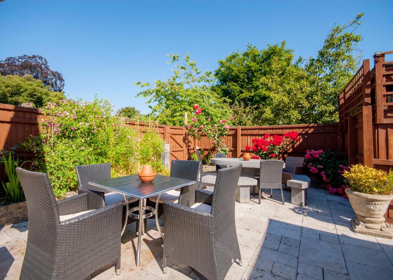 The Highworth Hotel Swindon Ngoại thất bức ảnh
